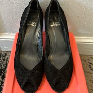 Black ipen toed stuart weitzman suede heels